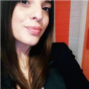 Ho 26 anni, abito a Torino e sono diplomata in biotecnologie sanitarie, laureata in infermieristica e laurenda in logopedia!